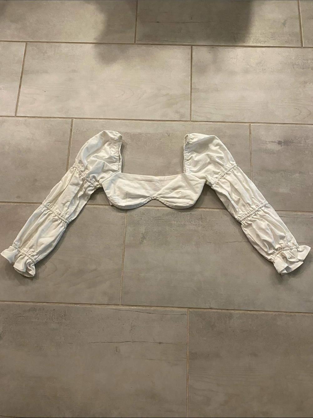 Sabo Skirt White Puff Sleeve Crop Top